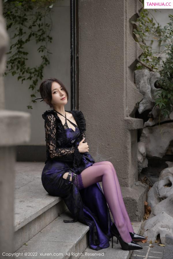 鱼子酱fish  [XiuRen]高清写真图 2022.12.30 No.6074 鱼子酱Fish 丝袜美腿第4张图片